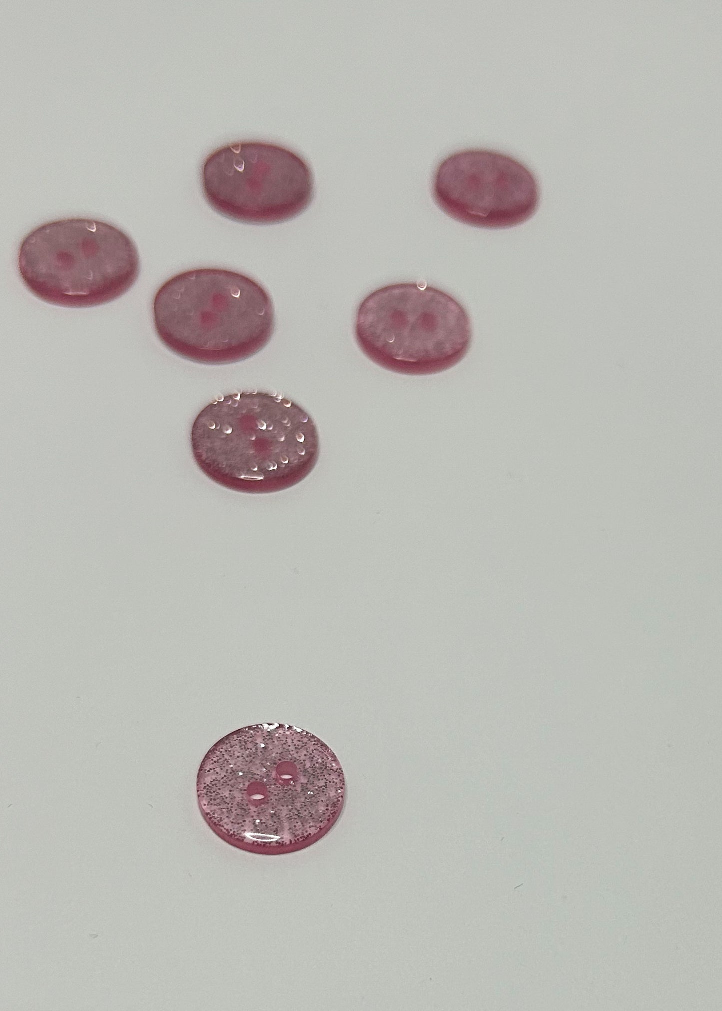 Round glitter buttons